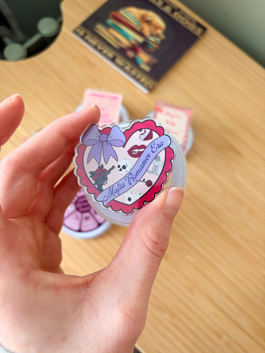 Mafia Romance Era Heart Magnetic Grip