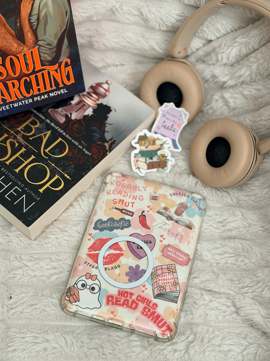 Hot Girls Read Insert