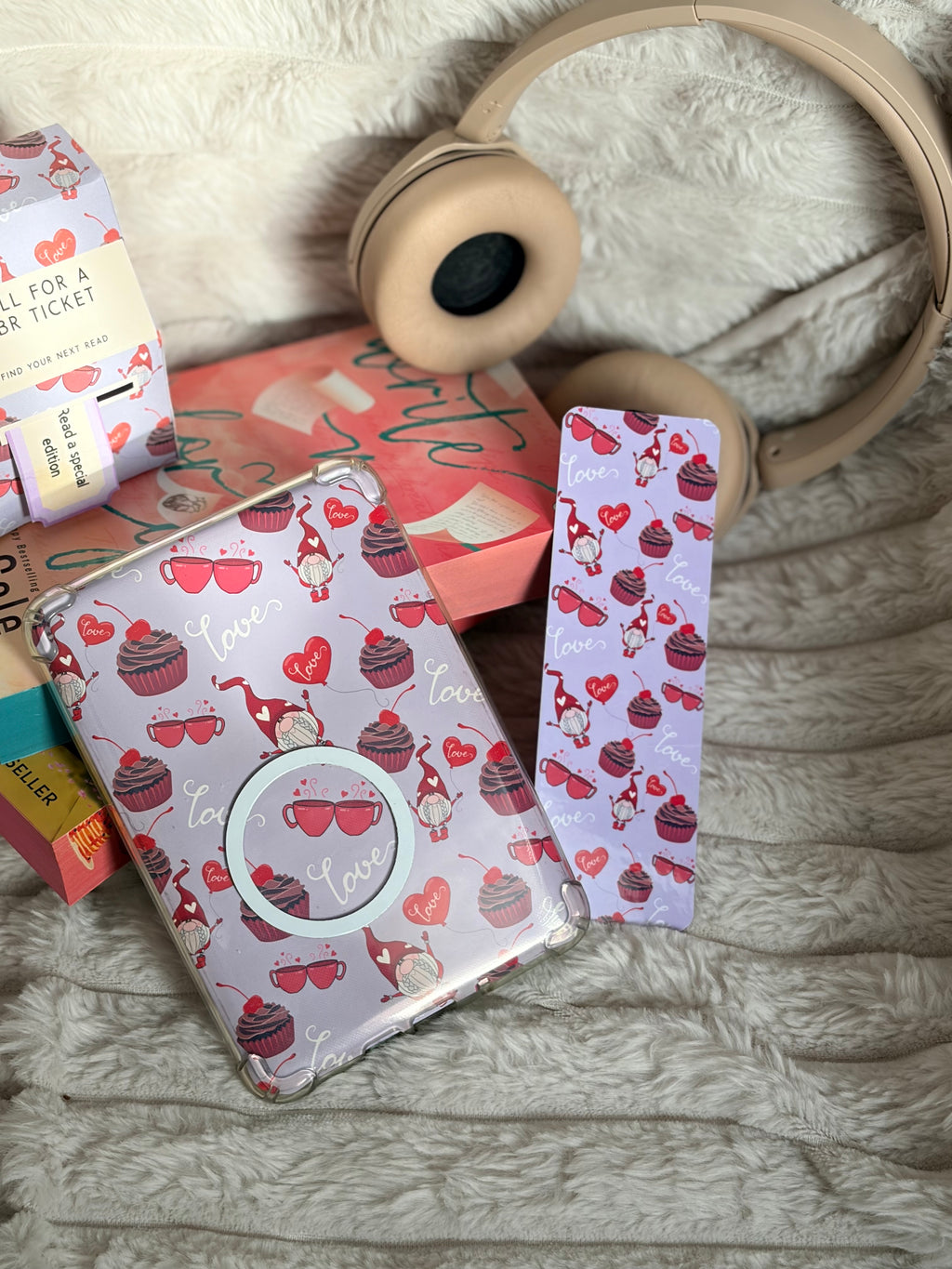 Fluffy Valentine Insert